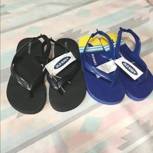 Kids Flip Flops 2pairs Size 10 boys